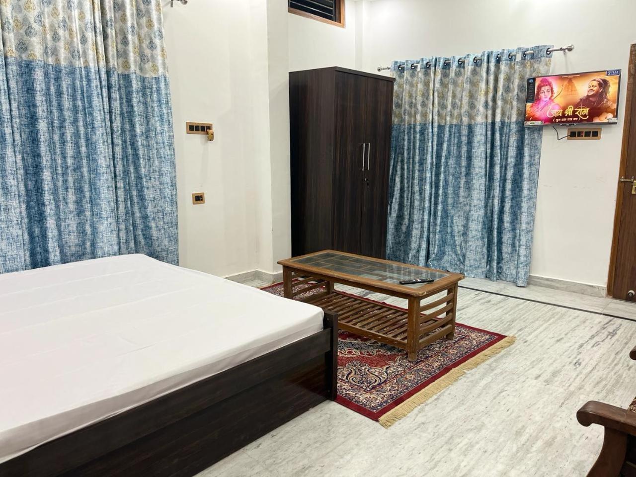Shri Ram International Home Stay Ayodhya Εξωτερικό φωτογραφία