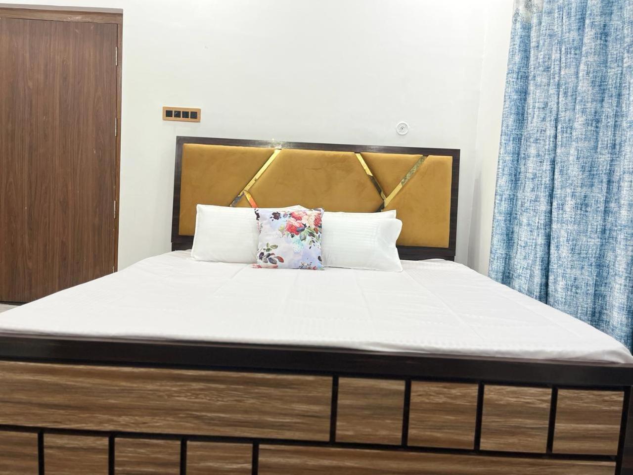Shri Ram International Home Stay Ayodhya Εξωτερικό φωτογραφία