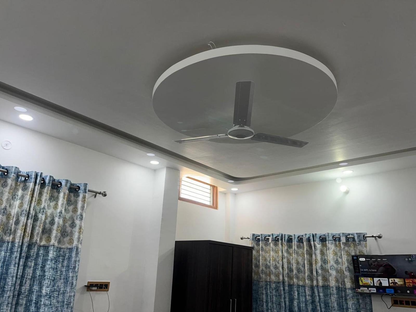 Shri Ram International Home Stay Ayodhya Εξωτερικό φωτογραφία