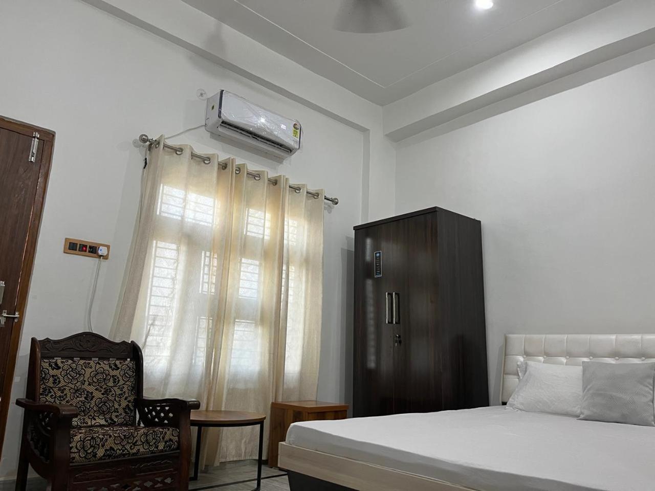Shri Ram International Home Stay Ayodhya Εξωτερικό φωτογραφία