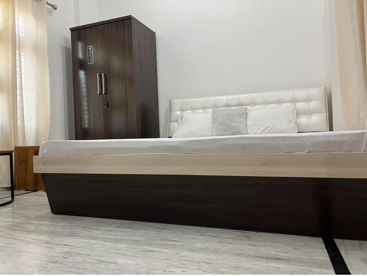 Shri Ram International Home Stay Ayodhya Εξωτερικό φωτογραφία